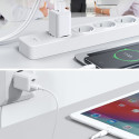 JOYROOM L-QP303 Quick Charge + PD Nabíječka 2v1 (USB, USB-C) s výkonem 30W, bílá