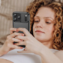 Kryt Hurtel Carbon Case iPhone 17 Pro – černý