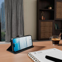 Kryt Puro WALLET STAND pro iPhone 17 Pro – černá