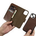 iCarer Oil Wax Wallet Case 2v1 pro iPhone 14 Plus – hnědá
