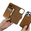 Pouzdro iCarer Oil Wax Wallet Case 2v1 iPhone 14 Pro hnědá