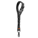 Řemínek Spigen DA30M univerzální crossbody černý