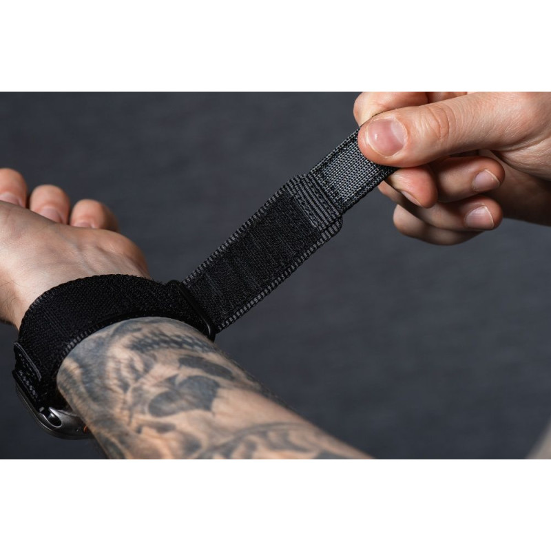 Řemínek Forcell F-Design FA05 pro Apple Watch - černý