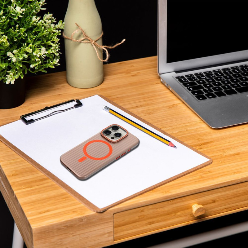 Kryt pro iPhone 16 PLUS - titanium desert