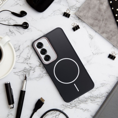Kryt A37 Frame Mag Cover pro Samsung A37 – černý