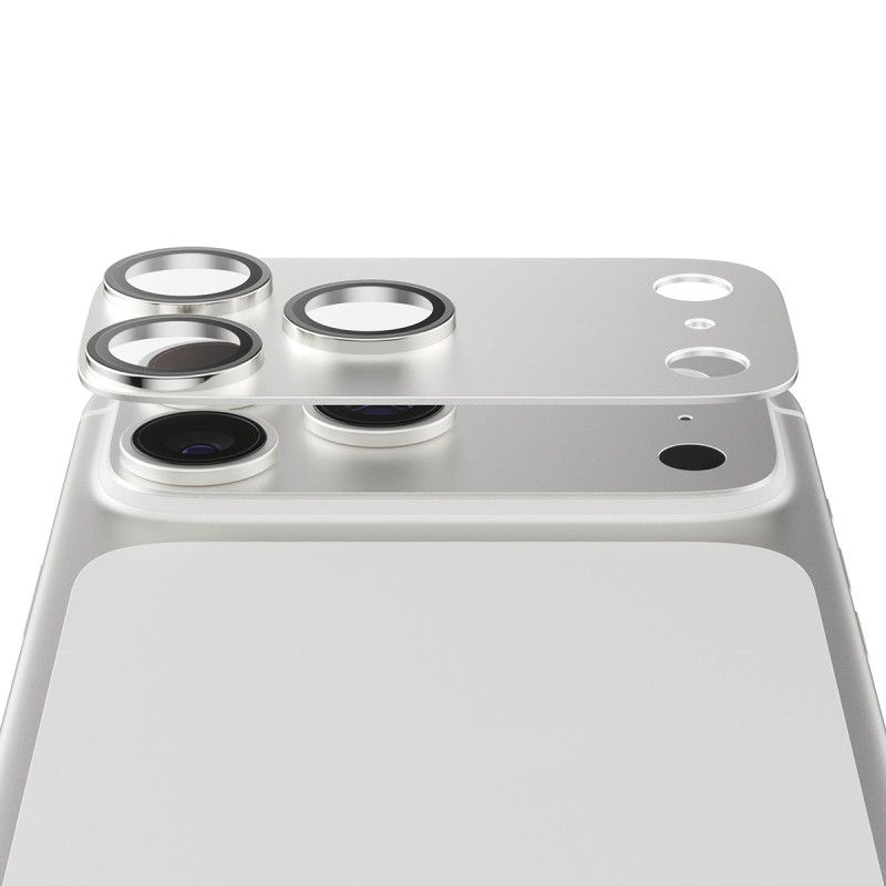 Ochranný prvek fotoaparátu PanzerGlass FENDER pro iPhone 17 Pro Max - stříbrný