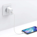 UGREEN CD122 Quick Charge 3.0 USB Nabíječka s výkonem 18W, bílá