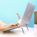 UGREEN LP230 Nastavitelný přenosný stojánek pro MacBook/laptop 11-17", chrom-bílá