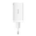 GaN 2xUSB C 1xUSB 65W Baseus GaN5 Pro rychlá nabíječka + USB C - USB C 100W kabel - bílý