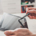 Stylus Wozinsky pro dotykové displeje smartphonů a tabletů - černý