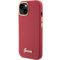 Kryt Guess Silicone Script Metal Logo pro iPhone 15 - červený